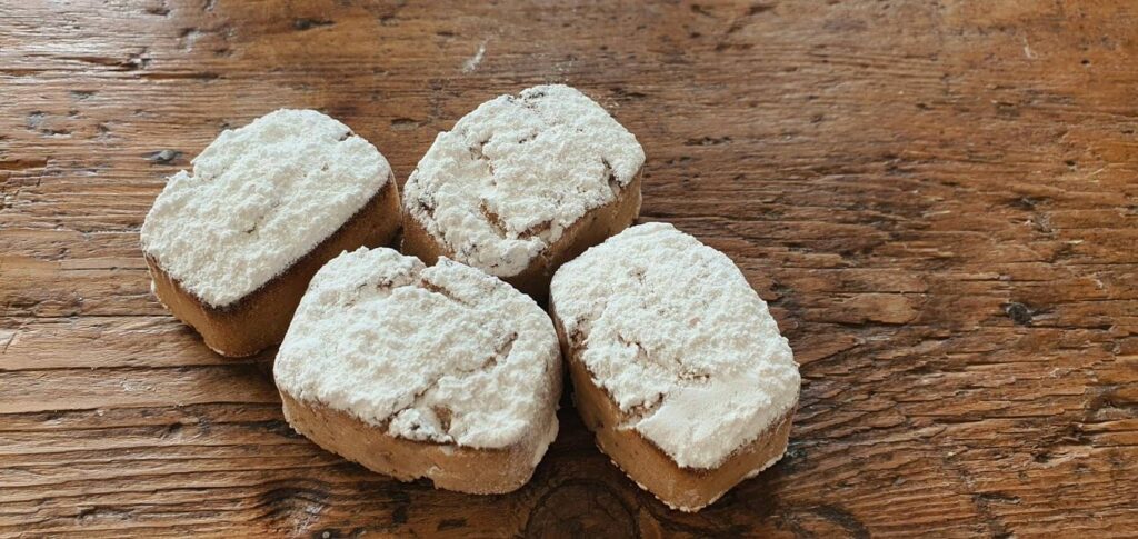 Por qué se comen polvorones en navidad